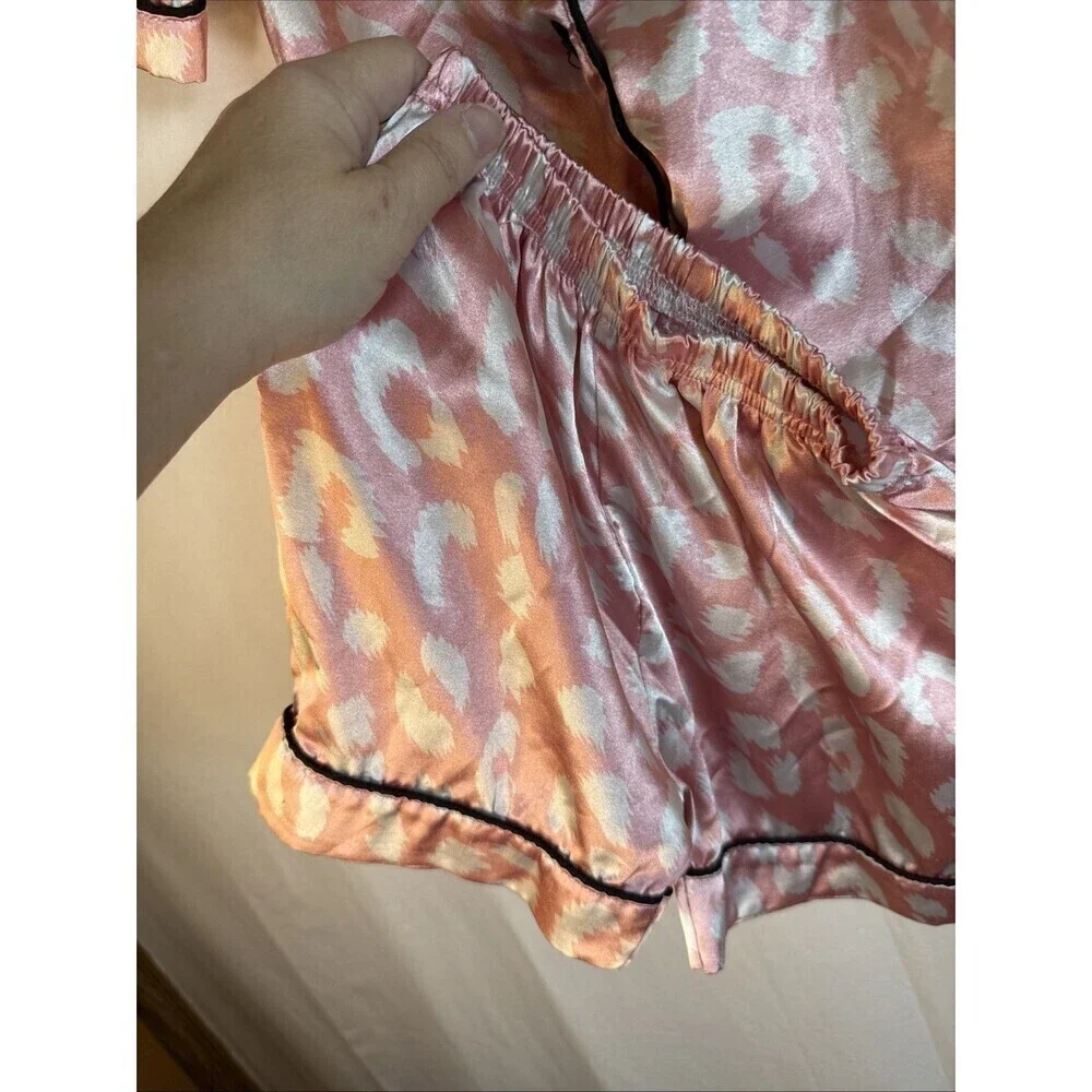 Pink And White Print 2 Piece Set Size 3T Preowned